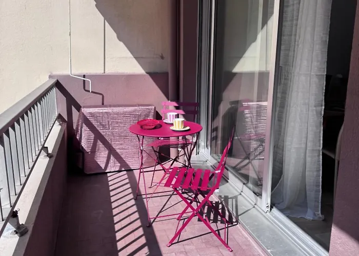 Le Nid Douillet Du Carre D'or Apartamento Antibes