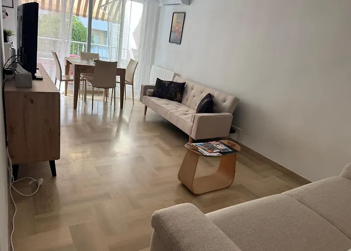 Apartamento Le Nid Douillet Du Carre D'or Antibes